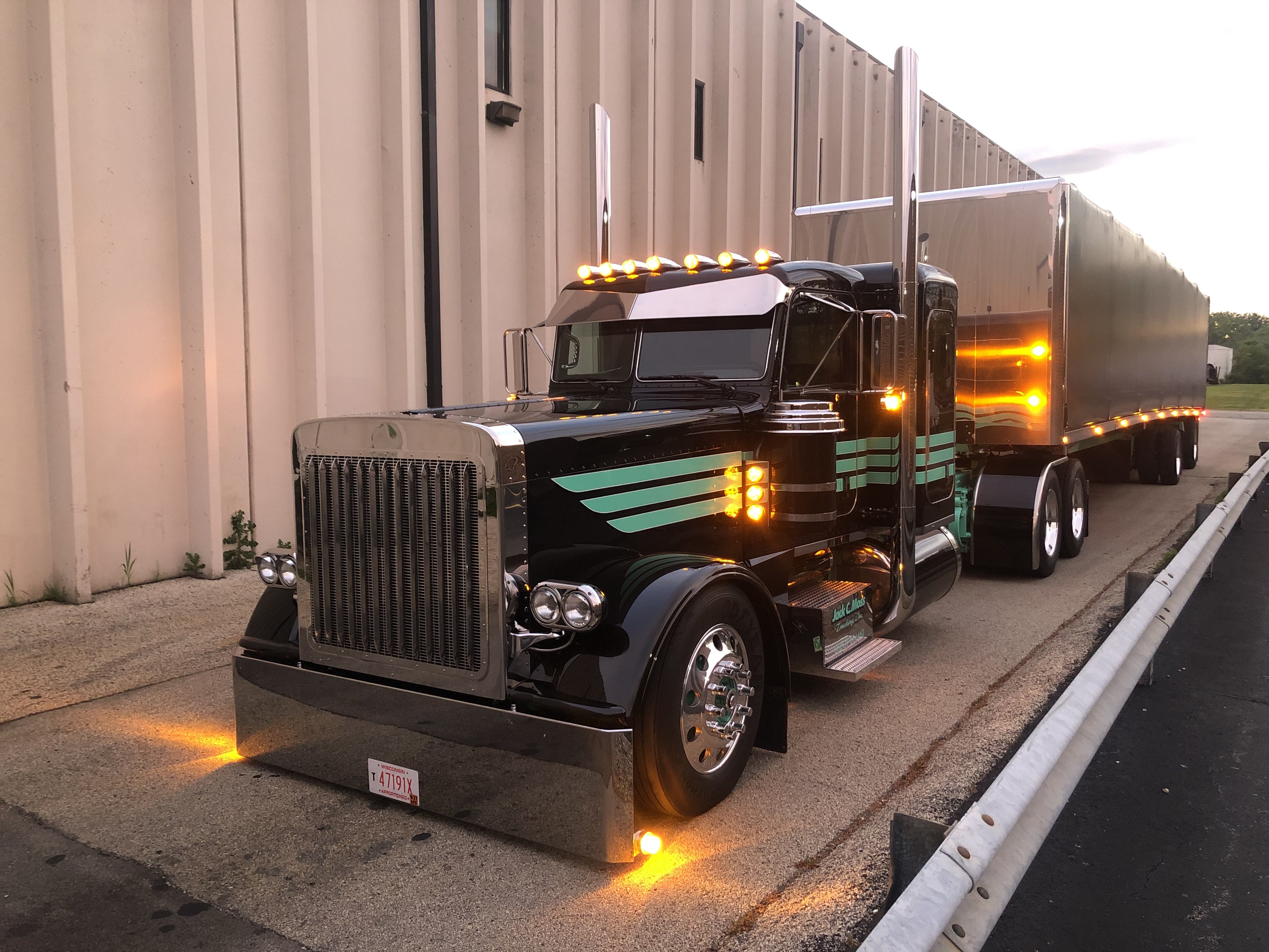 MyMilesMatter Shell Rotella SuperRigs 2022 Tractor Trailer Division